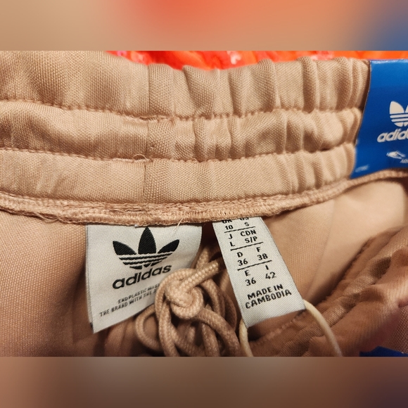 ADIDAS Spacer Magic Beige HM1616 OFFICIAL Snap Up High Waist Polar Fleece NWT S - Picture 11 of 16